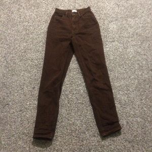 Vintage Brown high waisted mom jeans.